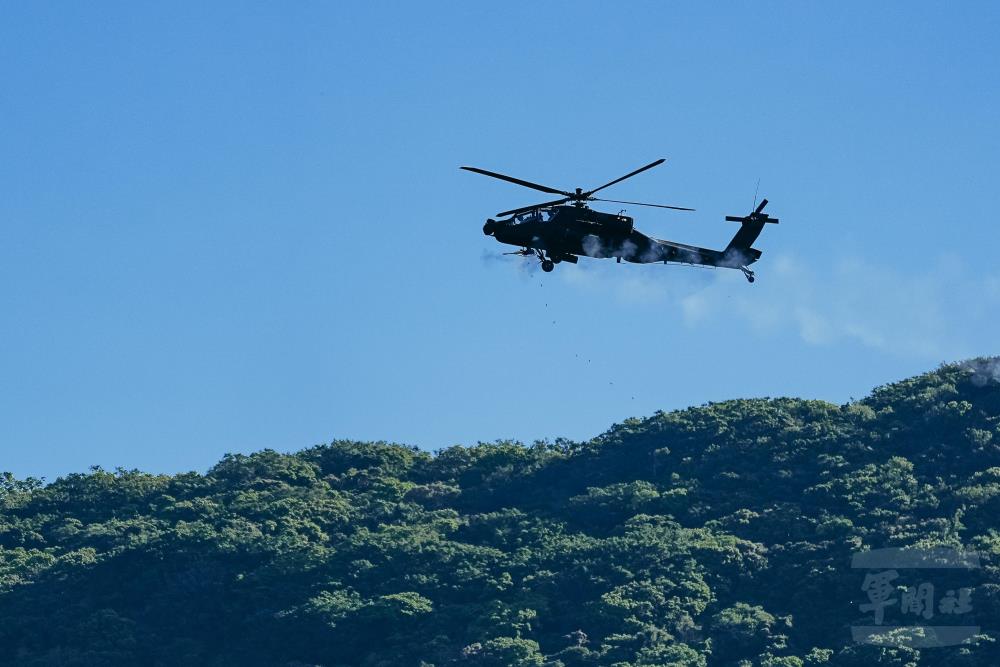 陸軍航空第601旅攻擊特遣隊攻擊目標區。（軍聞社記者陳軍均攝）