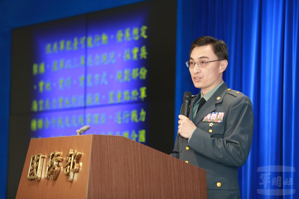 作計室聯戰處處長董少將針對演練規劃實施說明。（軍聞社記者李忠軒攝）