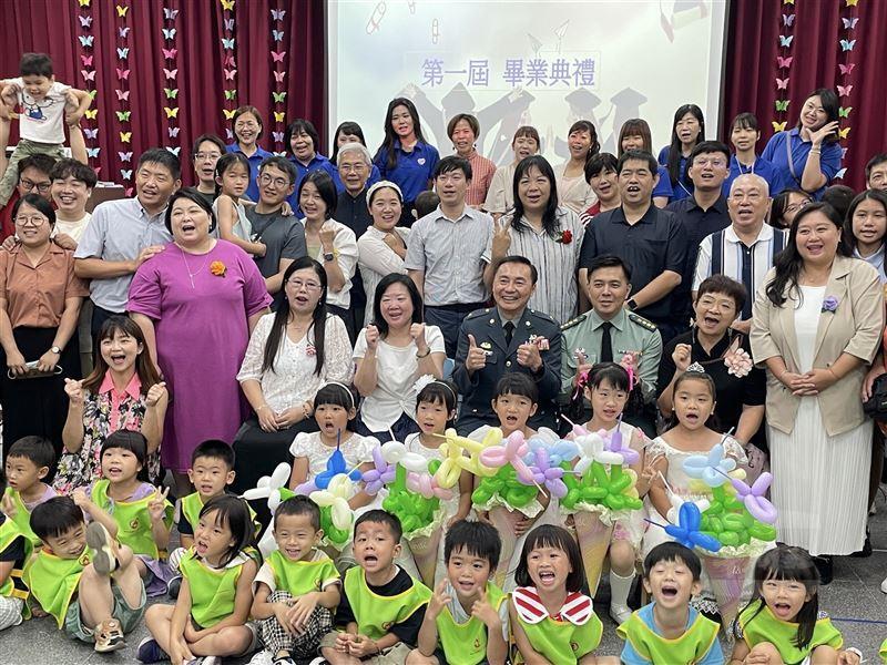 國防大學非營利幼兒園畢典　場面溫馨熱絡