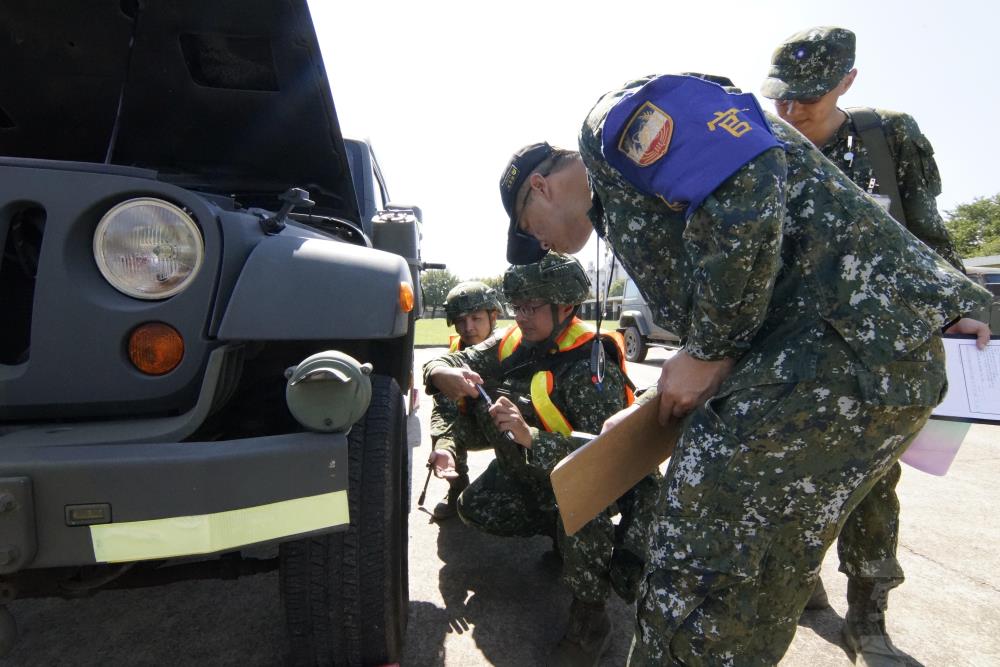 資通一大隊實施基地綜合教練。（資通一大隊提供）