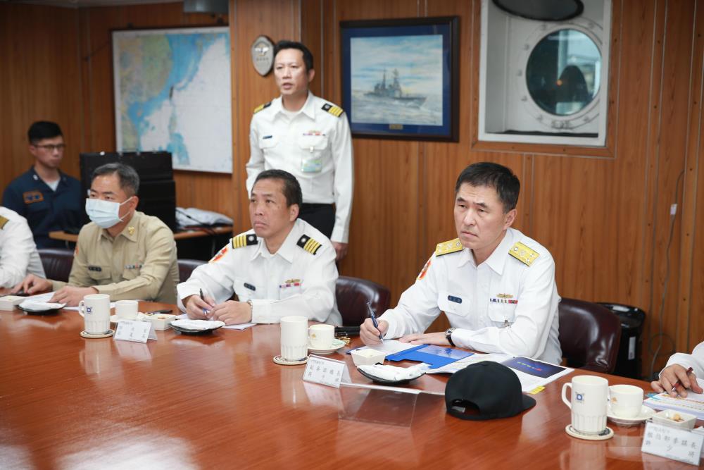 蔣副總長視導海軍年度操演整備情形。（軍聞社記者李忠軒攝）